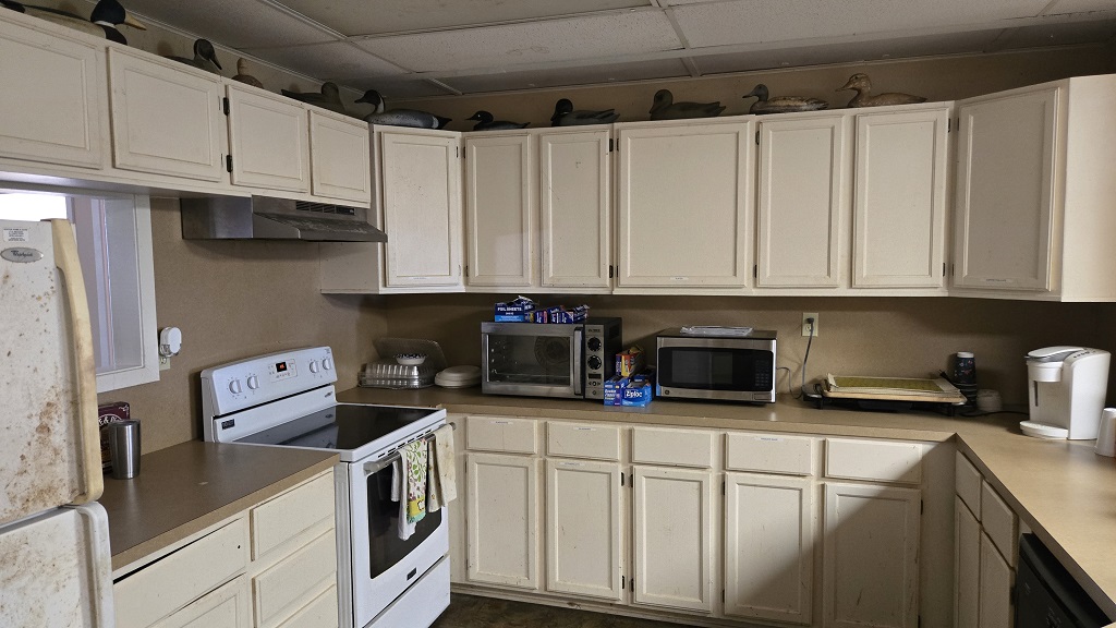 CR 375, EL CAMPO, TX  77437